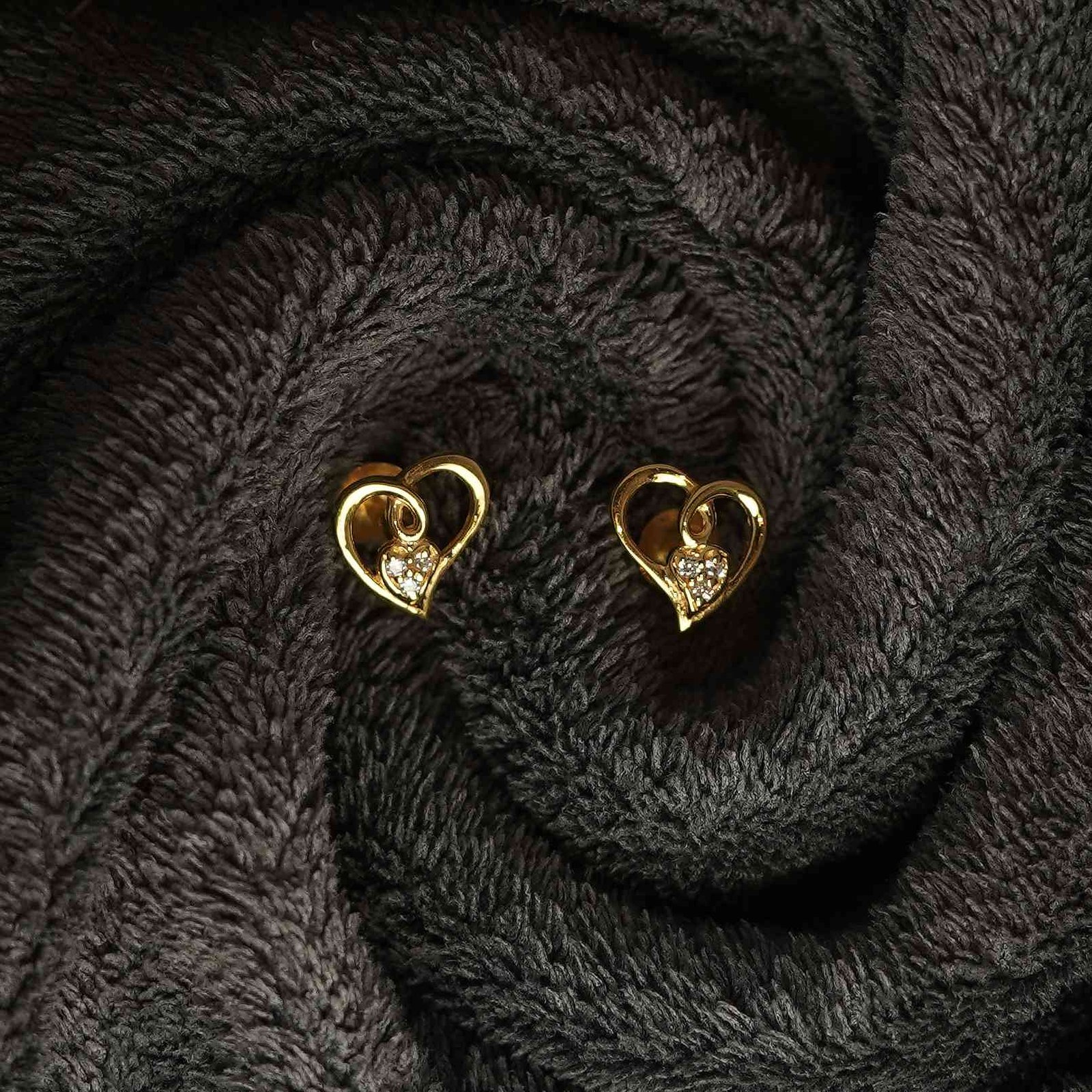 gold Earrings- Pakkarath Jewellery